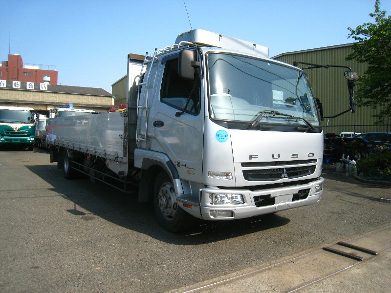 MMC Mitsubishi () Fuso Fighter FK62FZ:  