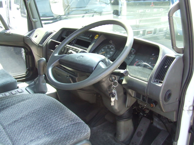 MMC Mitsubishi () Fuso Fighter FK622LZ (FK622MZ (HZ, H, K):  