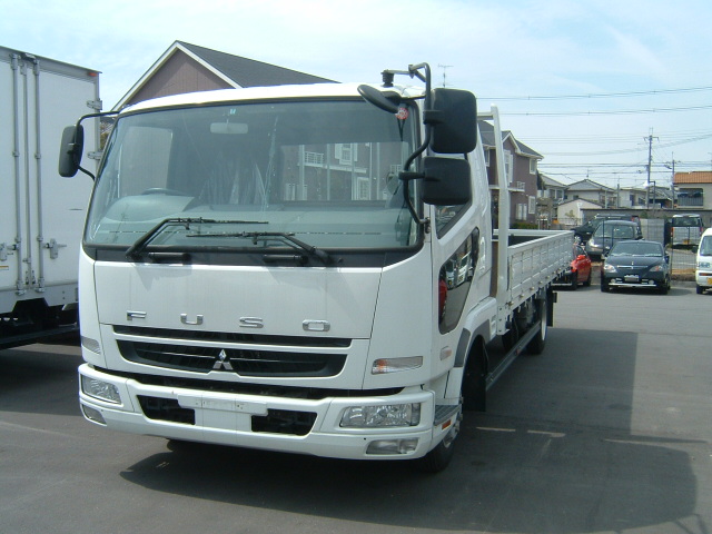MMC Mitsubishi () Fuso Fighter FK61R:  