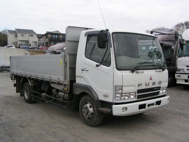 MMC Mitsubishi () Fuso Fighter FK71RF:  