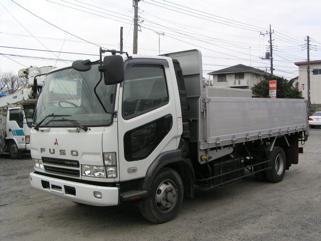 MMC Mitsubishi () Fuso Fighter FK71RF:  