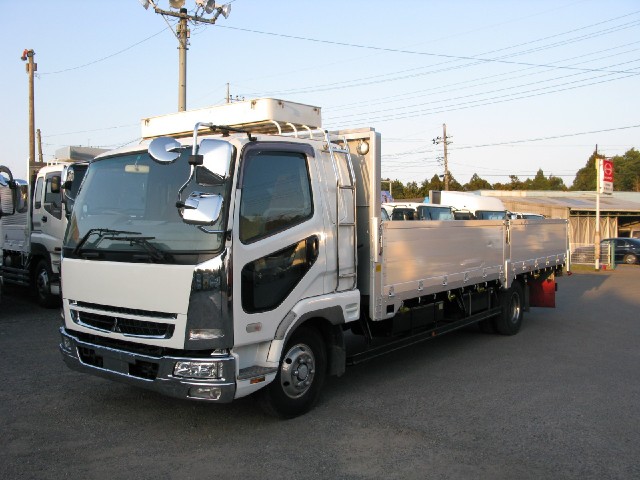 MMC Mitsubishi () Fuso Fighter FK61F:  