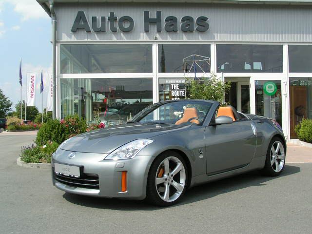 Nissan () 350 Z Roadster (Z33):  