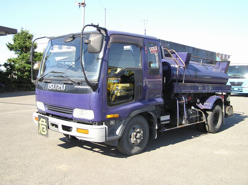 Isuzu () Forward FRR33D1:  
