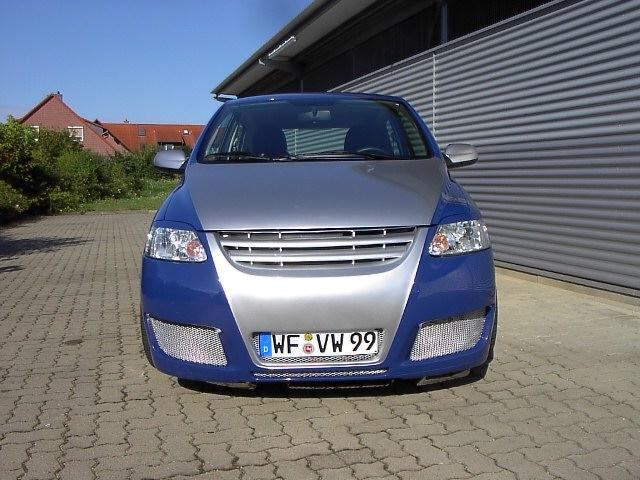 Volkswagen (VW) () Fox (5Z1, 5Z3):  