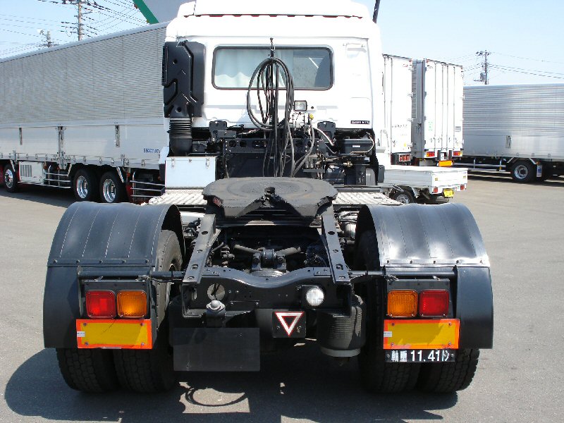 Nissan Diesel ( ) GK4XAD (XLB,B):  