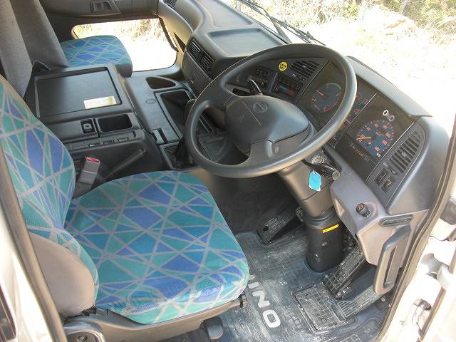 HINO () Profia FR4FUH:  