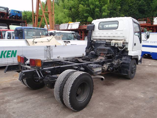 Isuzu () Forward NRR35D4:  