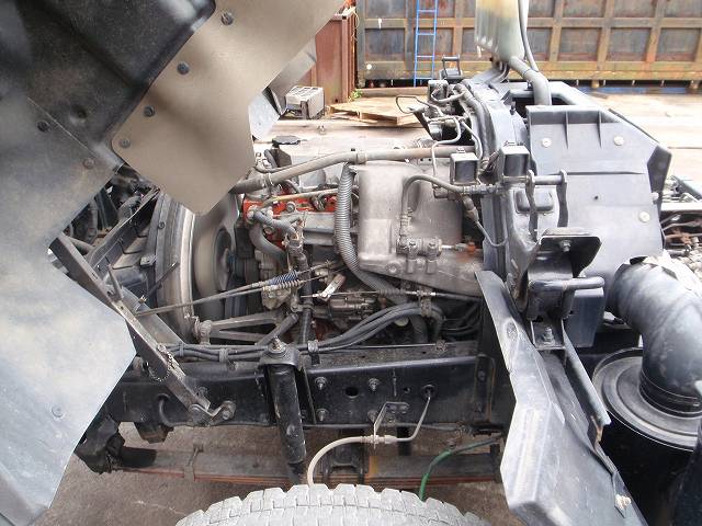 Isuzu () Forward NRR35D4:  