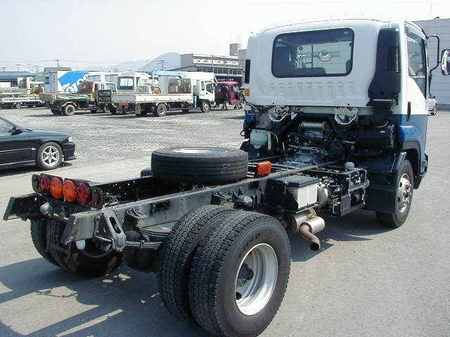 Isuzu () Forward FSR90:  