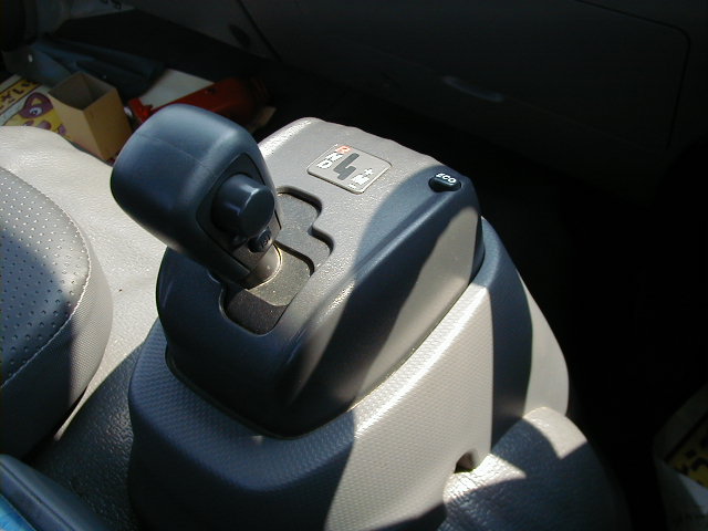 Isuzu () Forward FSR90:  