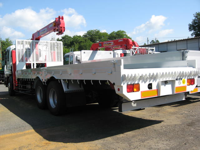 Isuzu () Giga CYZ81V1(V2) (CYZ81S2):  