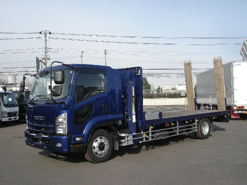 Isuzu () Forward FTR34:  