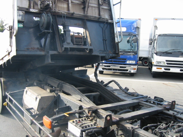 Isuzu () Giga FSR32P4 (FSR32P4):  