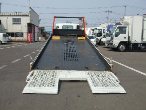Isuzu () Elf NPR85:  