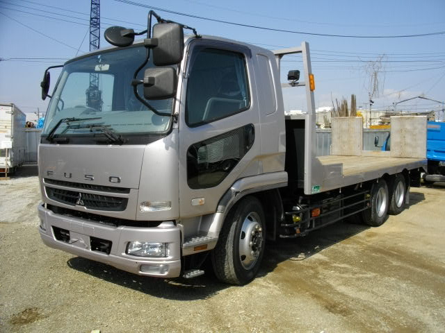 MMC Mitsubishi () Fuso Fighter FQ62F:  