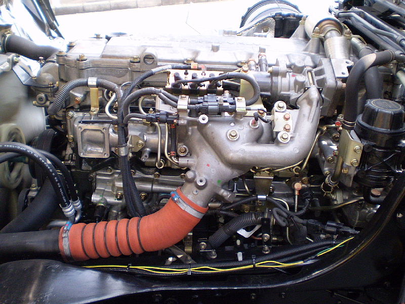 MMC Mitsubishi () Fuso Fighter FQ61FU (FQ61FN(FM)):  