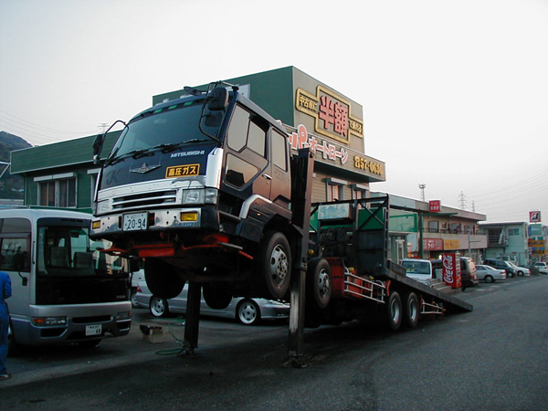 MMC Mitsubishi () Fuso FS416N:  