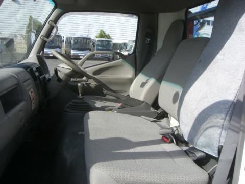 Toyota () Dyna BU301 (BU420):  