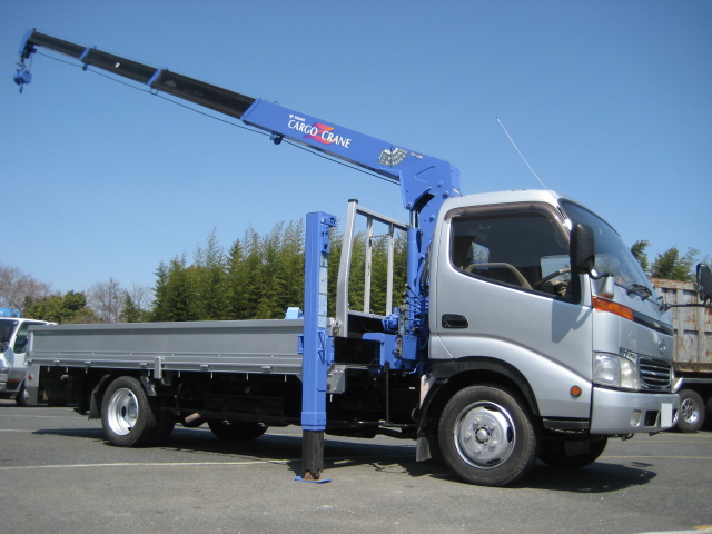 Daihatsu () Delta BU420:  