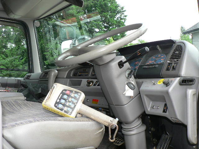 HINO () Truck FS3FRD:  