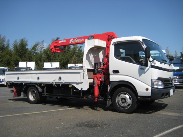 HINO () Dutro XZU410 (XZU414, 420, 424):  