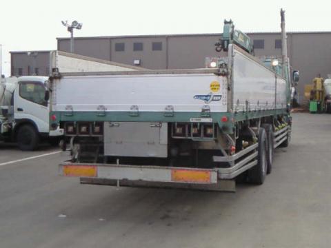 Isuzu () Truck CYZ82V1:  