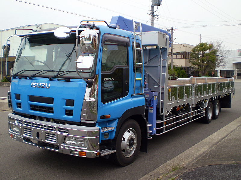 Isuzu () Giga CYZ77V8J:  