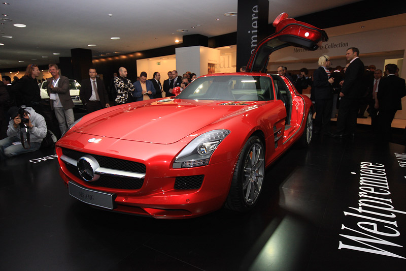 Mercedes Benz () SLS AMG (C197):  