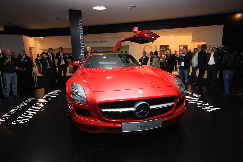 Mercedes Benz () SLS AMG (C197):  