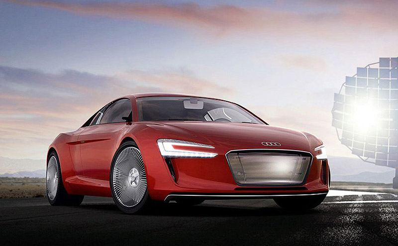 Audi () R8 E-Tron:  