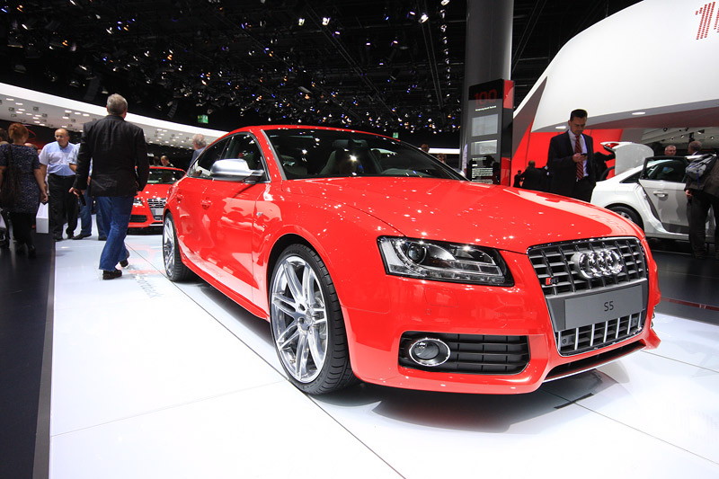 Audi () S5 Sportback:  