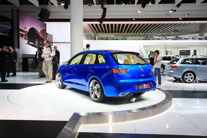 Seat () IBZ:  