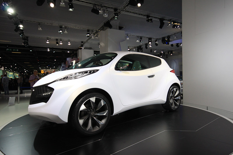 Hyundai () ix-Meto:  