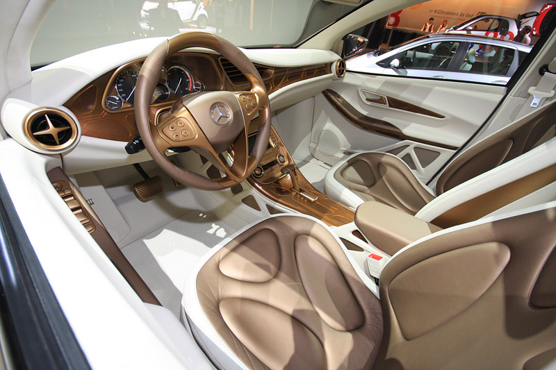 Mercedes Benz () BlueZero Concept:  