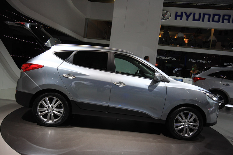 Hyundai () ix35 (LM):  