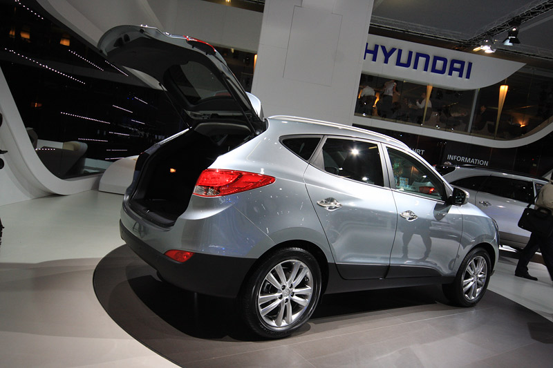 Hyundai () ix35 (LM):  