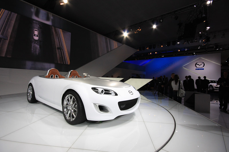Mazda () MX-5 Superlight:  