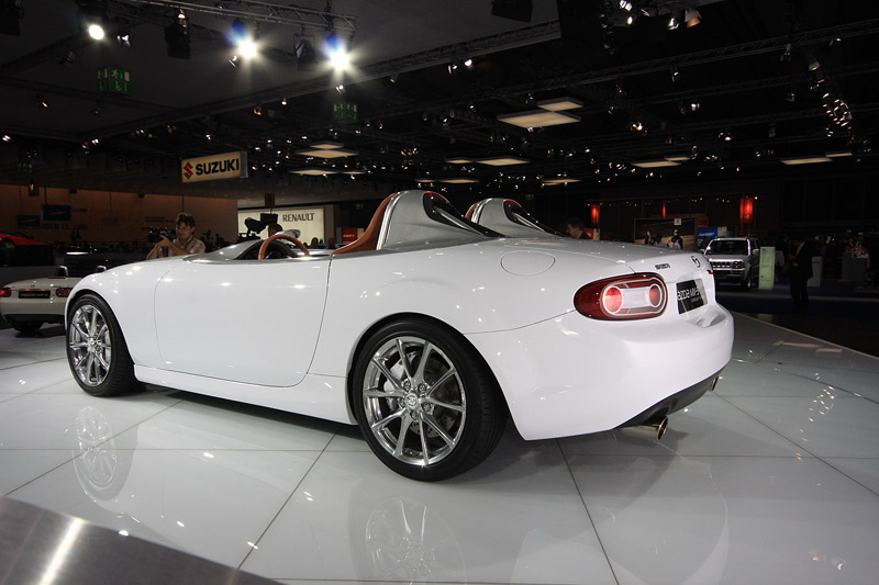 Mazda () MX-5 Superlight:  