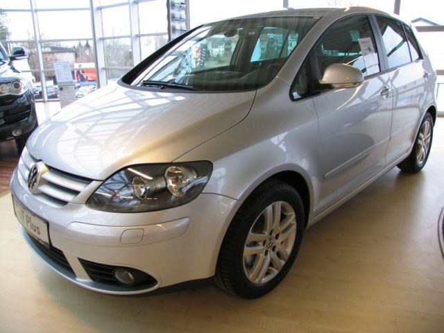 Volkswagen (VW) () Golf Plus V (5M1):  