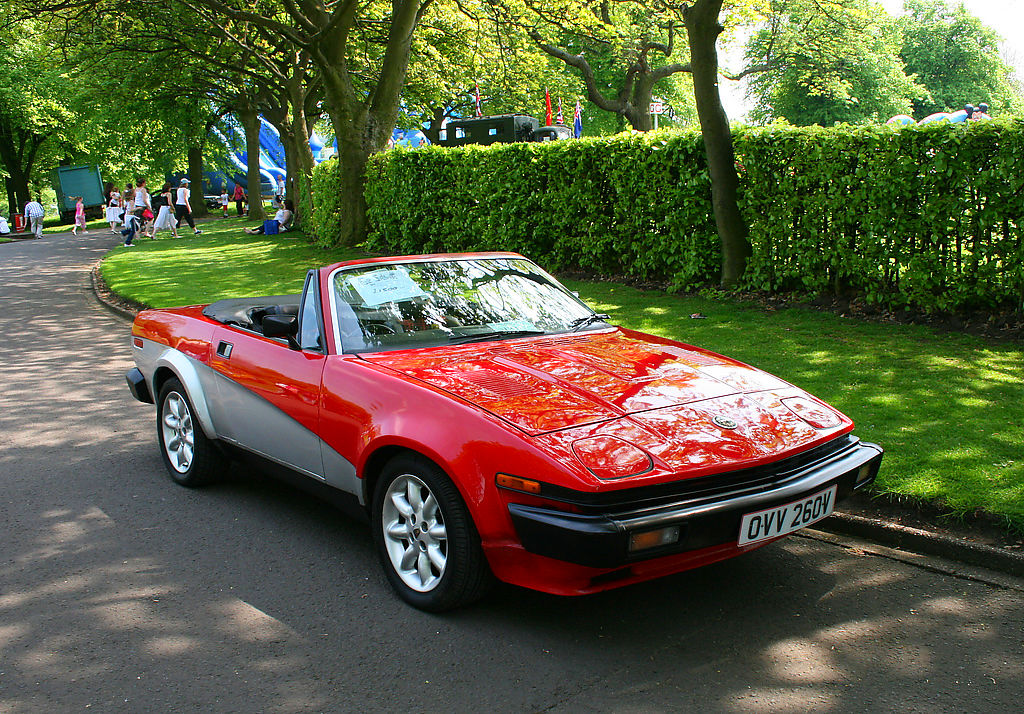 Triumph () TR7, TR8:  