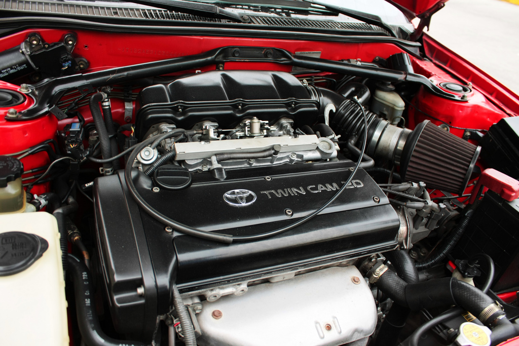 Toyota () 4A-GE (20 VALVE, BLACK TOP):  