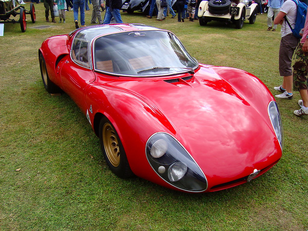Alfa Romeo ( ) Tipo 33 Stradale:  