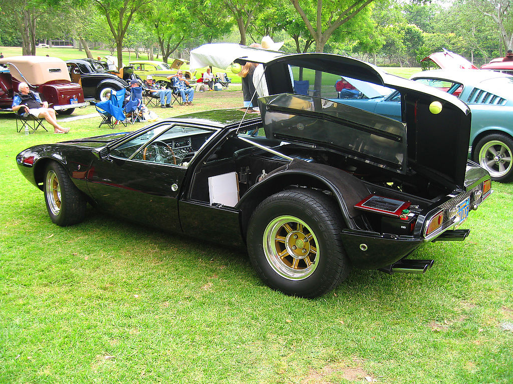 De Tomaso ( ) Mangusta:  