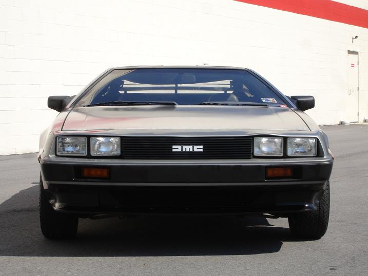 De Lorean ( ) DMC-12:  