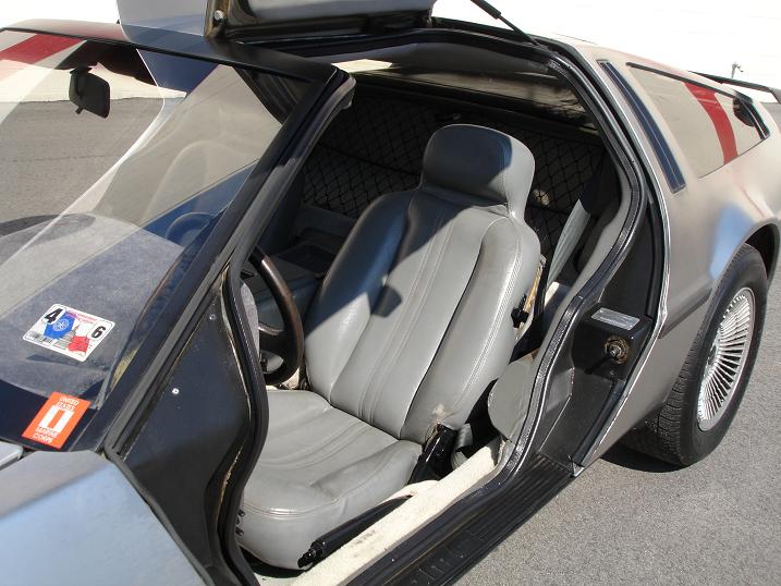 De Lorean ( ) DMC-12:  