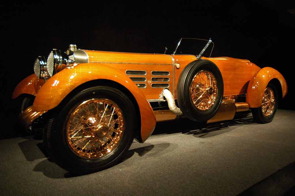 Hispano-Suiza () H6C Tulipwood:  