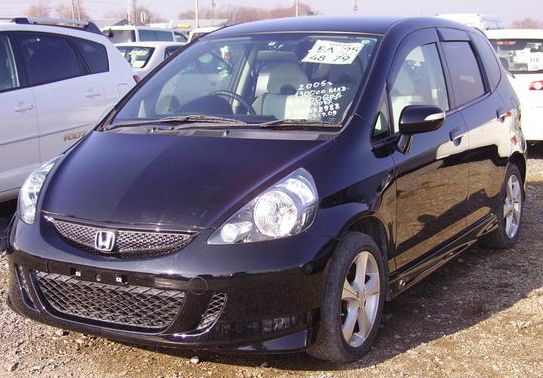 Honda () Fit I, Jazz (GD):  