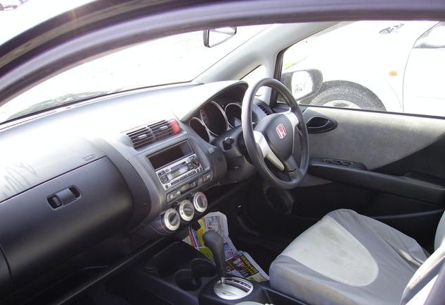 Honda () Fit I, Jazz (GD):  