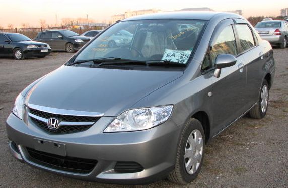 Honda () Fit Aria (GD_):  